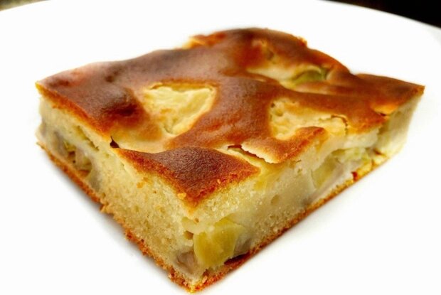 Нежный пирог с ананасами на рисовой муке, который удивит вас