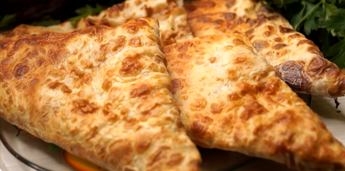 Лаваш за 15 минут: вкусные пирожки без заморочек