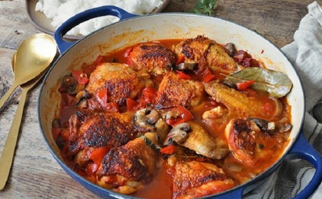 Курица Моренго: рецепт с историей, который оживит домашний ужин