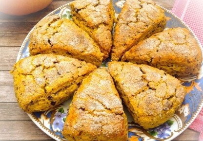 Ароматные тыквенные сконы с шоколадом: идеальный завтрак