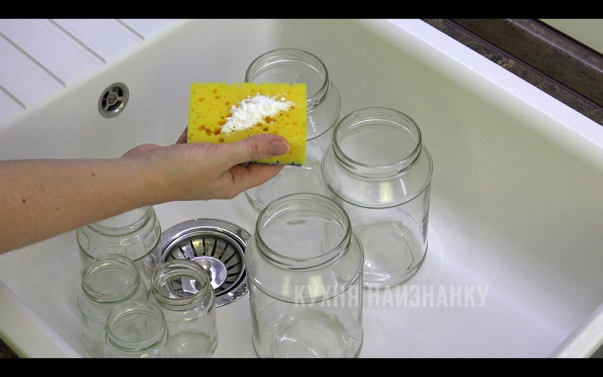 Как стерилизовать банки без лишних затрат: пять простых способов