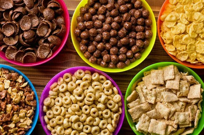 Как выбрать продукты в магазинах: на что обратить внимание