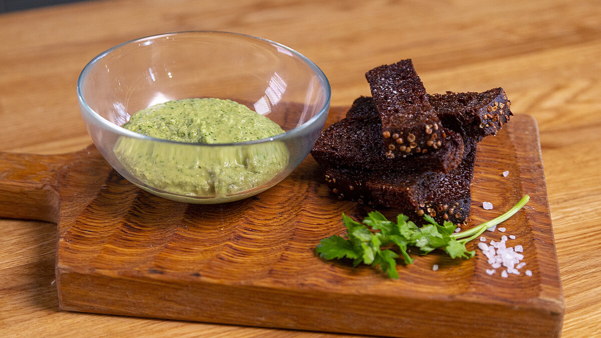 Паштет из скумбрии с гренками: непревзойденная закуска для вечера