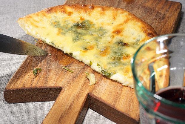 Как приготовить хачапури с зеленью: пошаговый рецепт