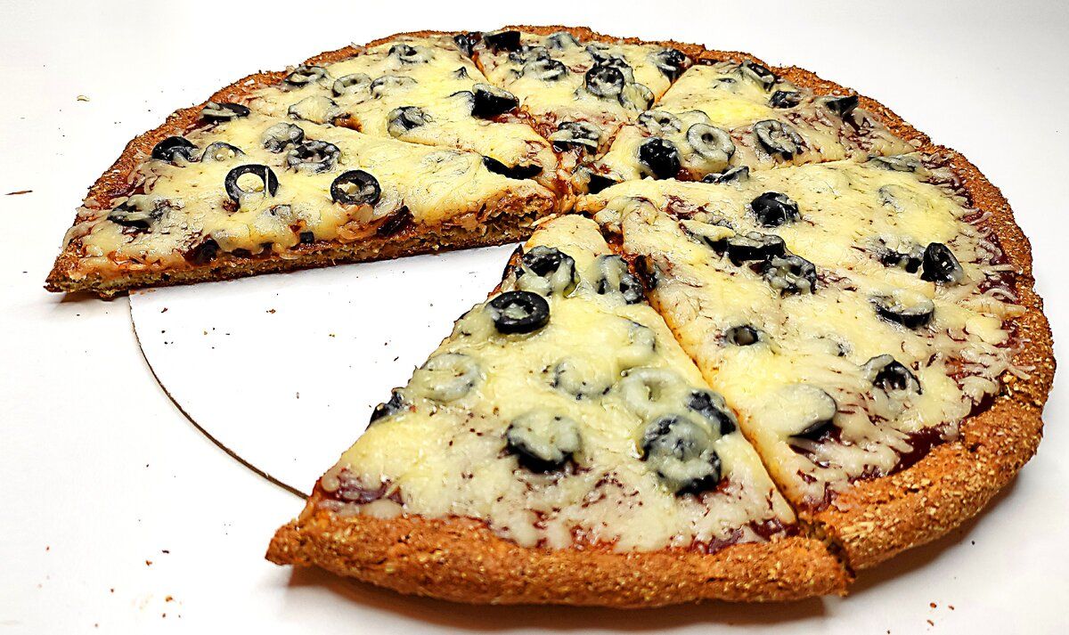 Низкоуглеводная пицца на творожном тесте: вкус без лишних углеводов