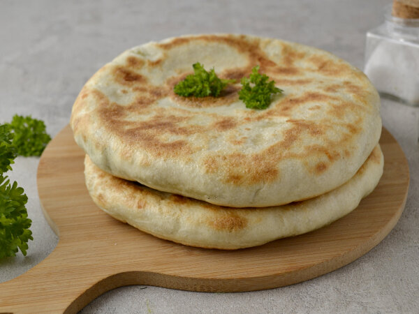 Восхитительная лепешка с картошкой и сыром: идеальный перекус на любой вкус