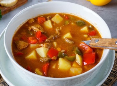 Суп-гуляш: вкус, который согревает душу