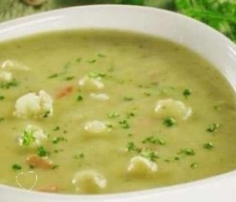 Вкусный легкий суп-пюре из брокколи с фрикадельками