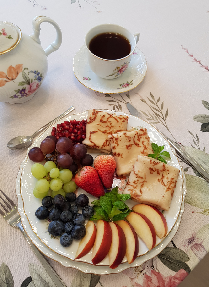 Нежные цельнозерновые блины с сырным акцентом