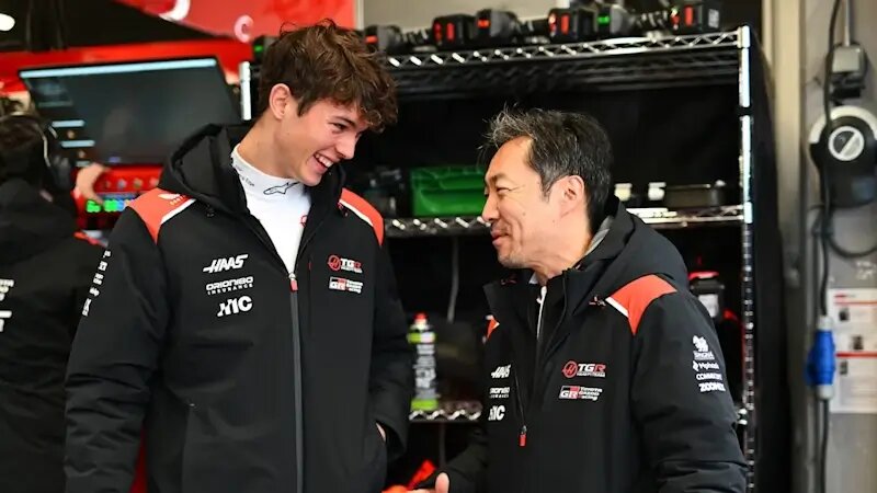 Эпохальные изменения: Комацу и Берман о прогрессе команды Haas в 2026 году