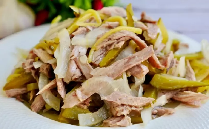 Сытный салат за копейки как удобный герой будней