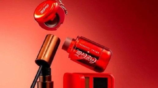 Coca-Cola ��������� ���������� ��������� ��������� � �������������� � Bruna Tavares