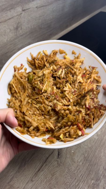 Легкий яблочный пирог: Ваш новый любимый рецепт без хлопот