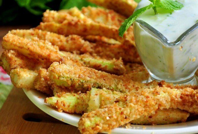 Кабачки в сырной панировке: вкусная закуска для любого стола