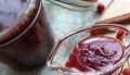 Необычный соус из красной рябины: пряное украшение к мясным блюдам