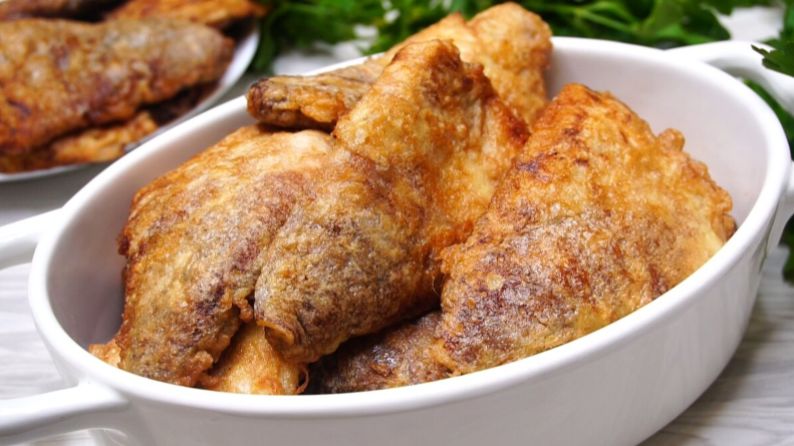 Простые блинные треугольники с мясом: вкусные, сочные и без лишних хлопот