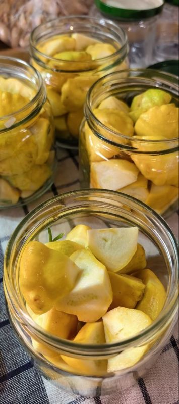 Маринованные патиссоны: секреты яркого вкуса из детства